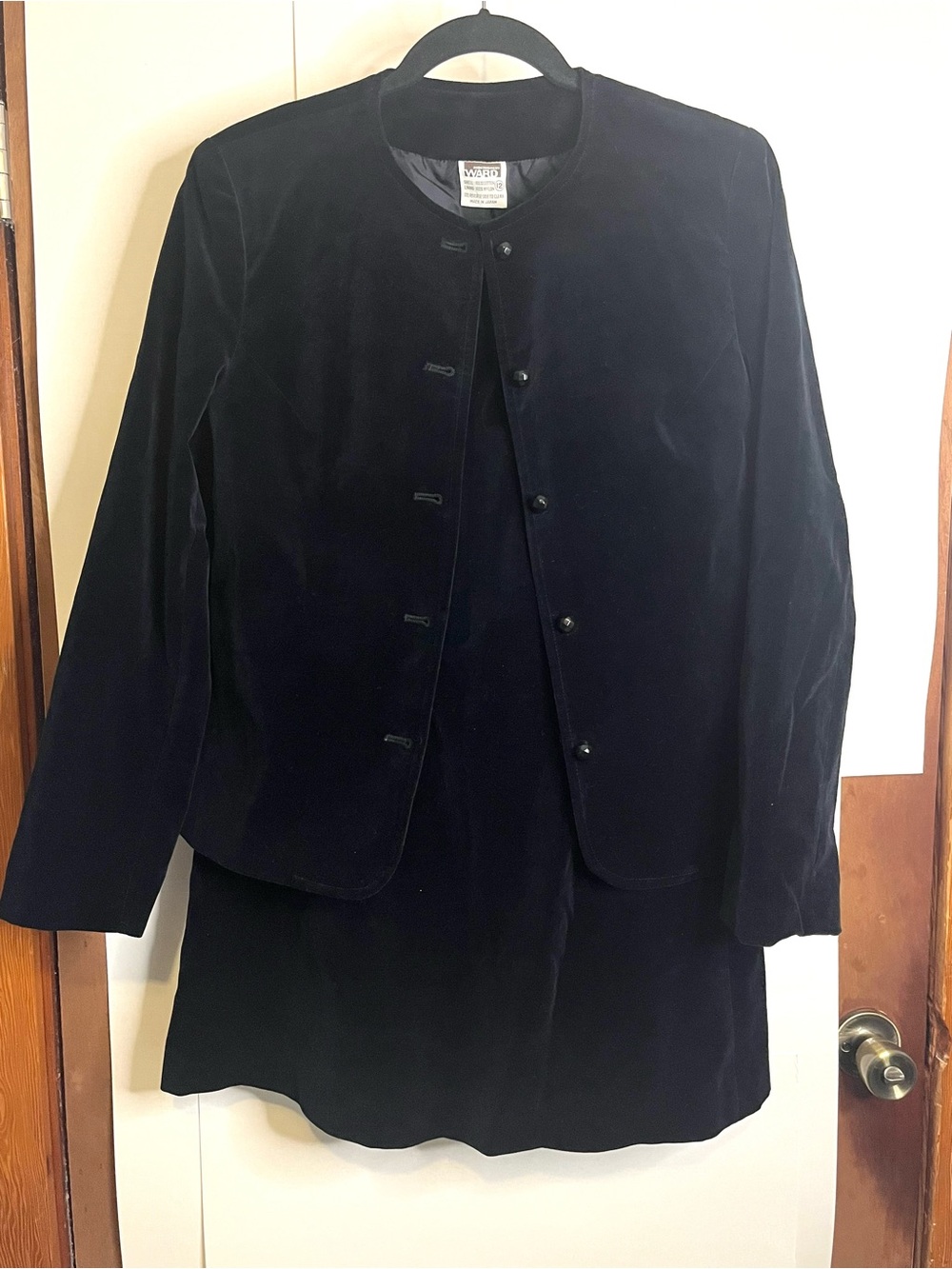 Montgomery Ward (VTG 12, Fits 2) Black Cotton Velveteen Skirt Suit